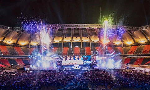 幕后功臣：盘点S15那些可能决定比赛走向的教练组